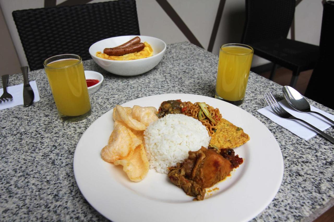 Choice Stay Hotel Denpasar Exterior photo